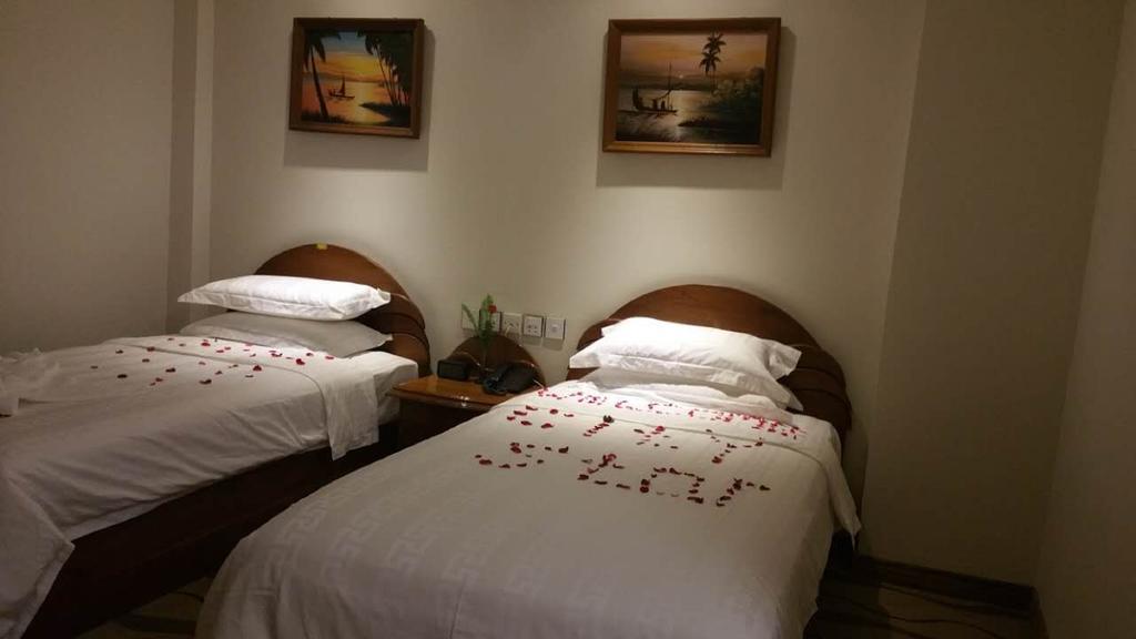 City Star Hotel Янгон Стая снимка